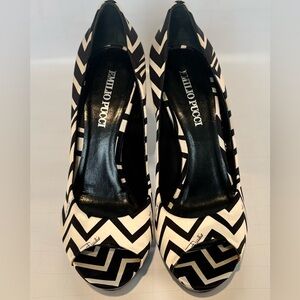 Emilio Pucci Black & White Satin Zigzag Peep-Toe Pumps